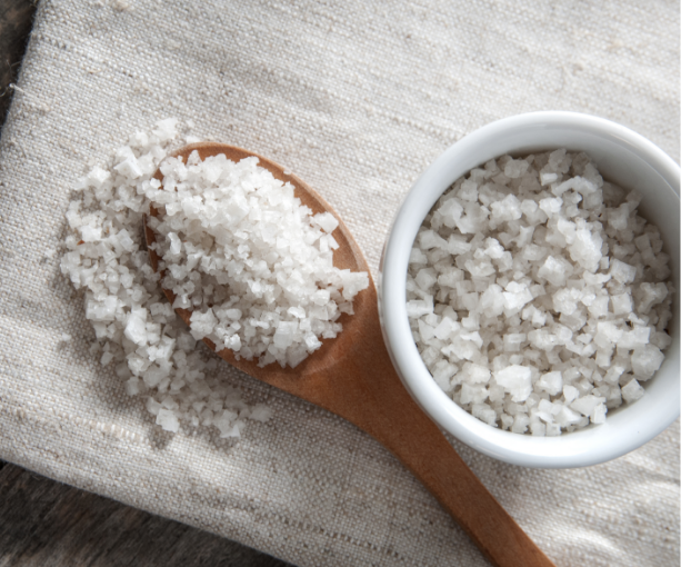 Sāls karotē un traukā